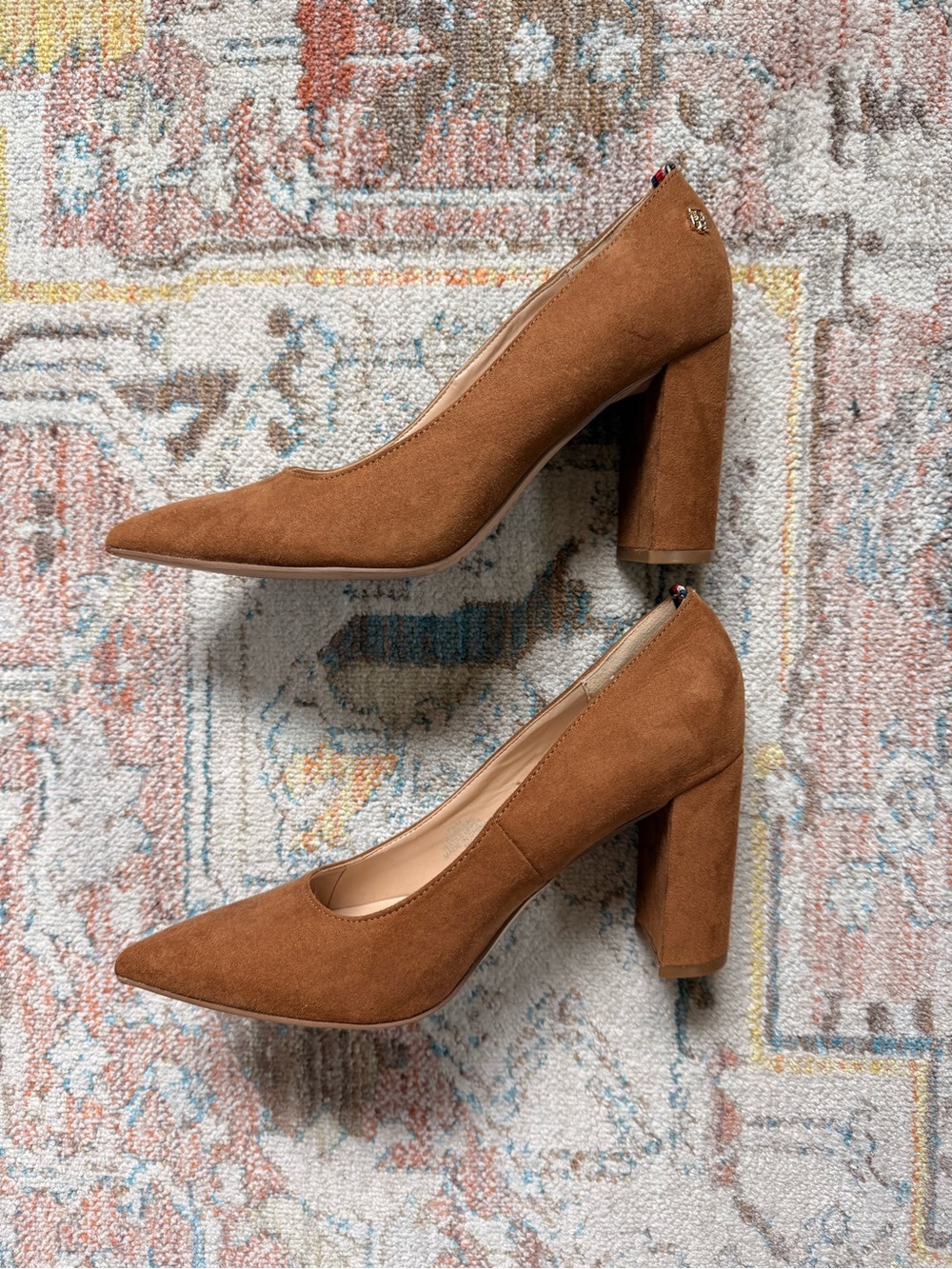 Tommy Hilfiger Women's Pointed Block Heel Pumps in Chestnut Brown